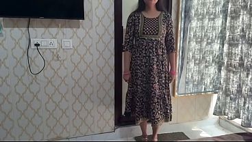 Desi Bhabhi Ko Randi Jaisa Chod Ke Chod Diya