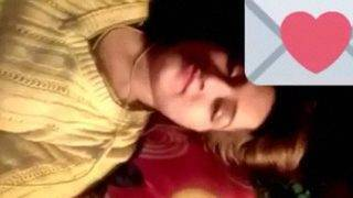 Desi Cewek Bugil Pamer Buat Pacar Pas Video Call