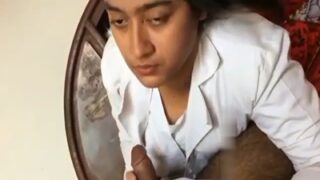 Desi Cewek Dhaka Ngeblow Temennya Di Bokep India