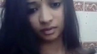 Desi Istri Priya Selfie Nakal Bikin Makin Pengen