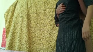 Video Mesum Pasangan Panas, Suami Ngentot Istri Sendiri
