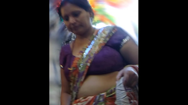 Dada Montok India Yang Bikin Ngiler