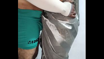 Anak Muda India Lagi Main Cinta Penuh Gairah, Nafsu Menggebu Di Ranjang