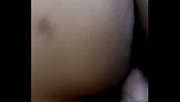 سكس عربي نار جديد، نيك جامد وشرموطة طيزها كبيرة تركب زب عشيقها السعودي بقوة.